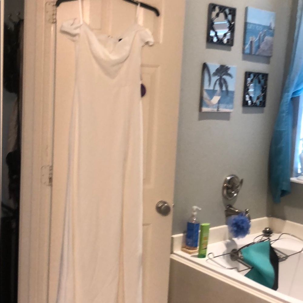 Gorgeous white dress